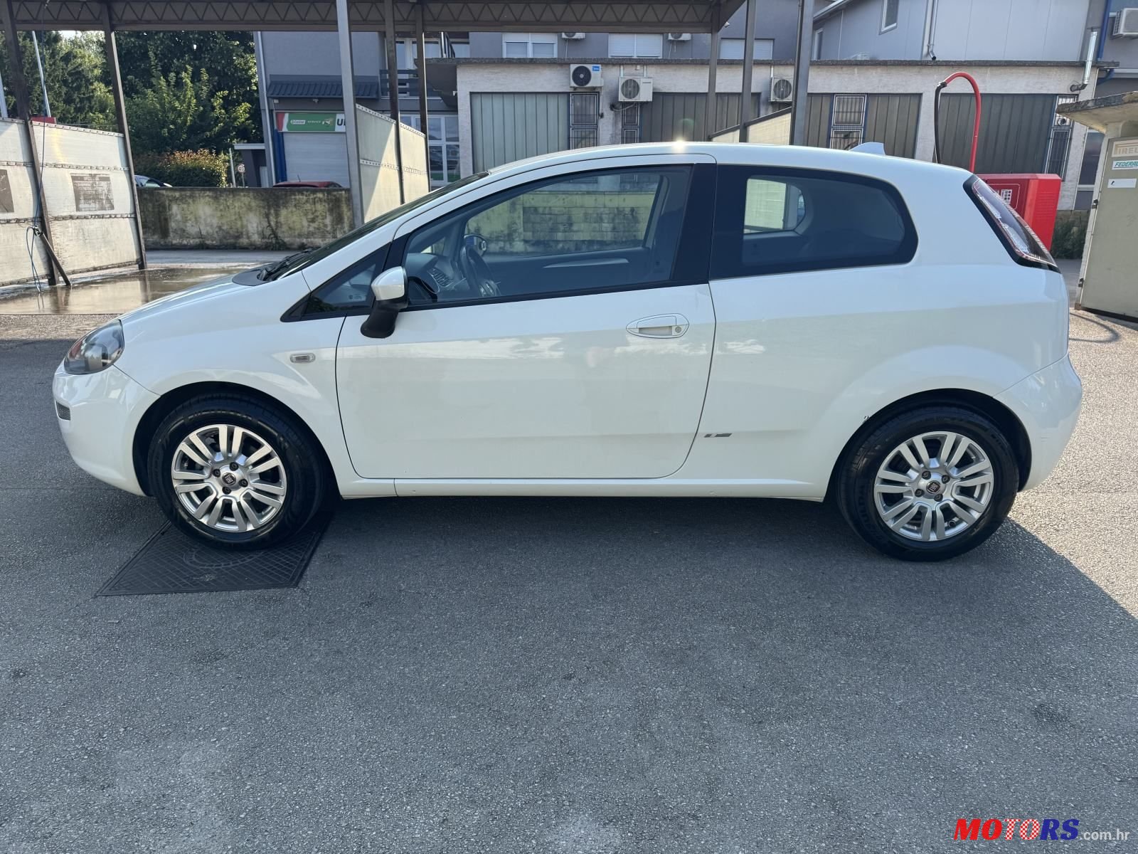 2014' Fiat Punto Evo 1,3 Jtd photo #2
