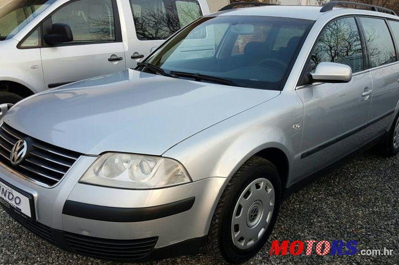 2002' Volkswagen Passat 1,9 Tdi photo #1