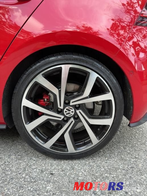 2018' Volkswagen Golf 7 photo #5