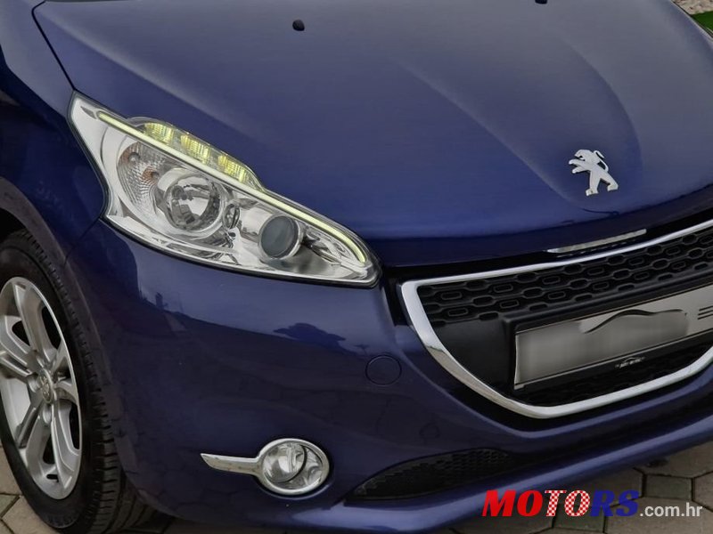 2013' Peugeot 208 1,2 Vti photo #5