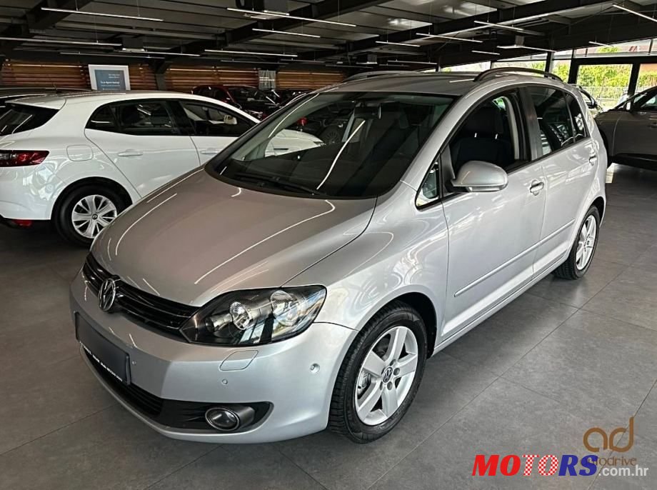 2011' Volkswagen Golf Plus 1,6 Tdi photo #1