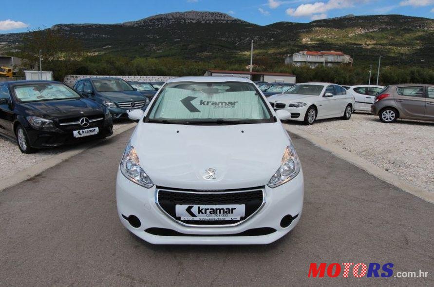 2014' Peugeot 208 1,4 Hdi photo #1