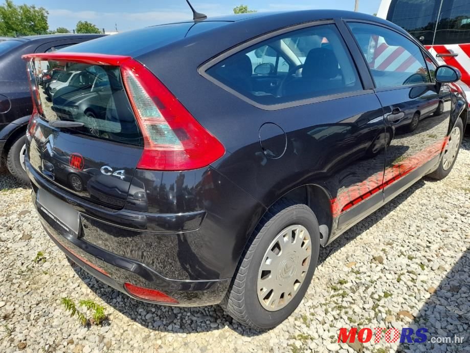 2005' Citroen C4 1,4 I 16V X photo #6