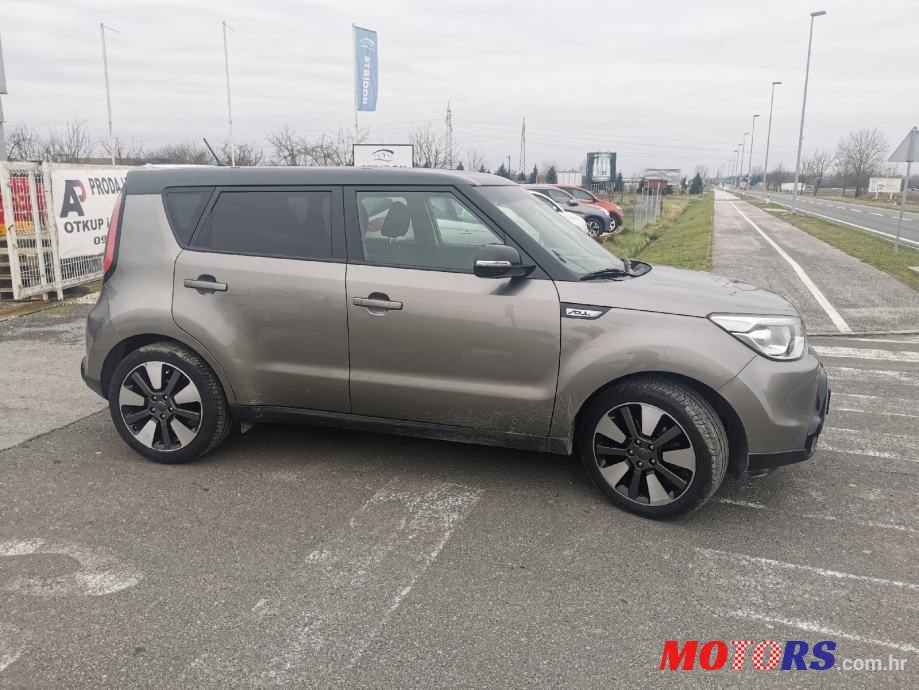 2015' Kia Soul 1.6 Crdi photo #3