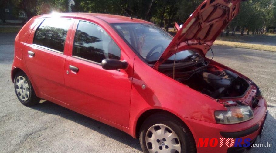2000' Fiat Punto 1,2 photo #1