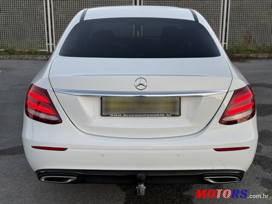 2016' Mercedes-Benz E-Klasa 220 D photo #5