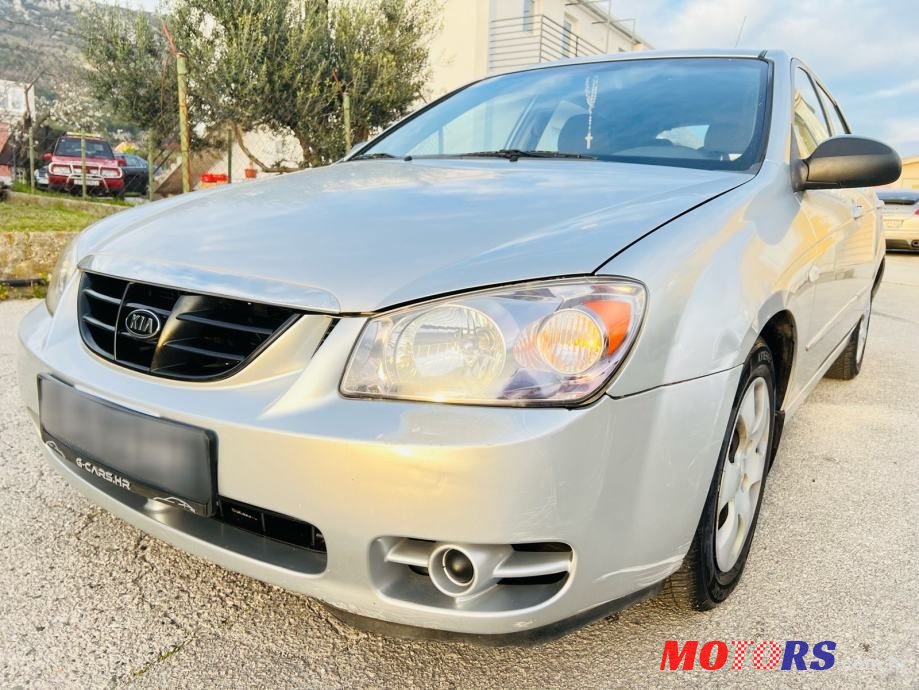2006' Kia Cerato 1,5 Crdi Lx photo #3