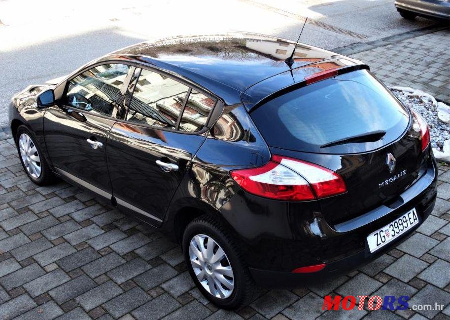 2009' Renault Megane 1,6 16V photo #1