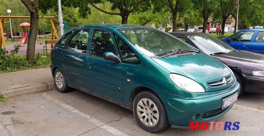 2003' Citroen Xsara Picasso 2,0 Hdi photo #1