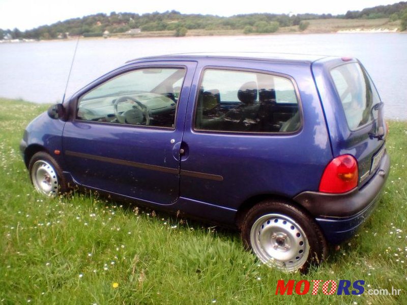 2002' Renault Twingo 1,2 photo #1