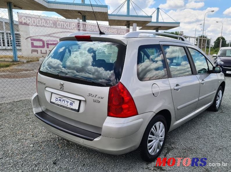 2007' Peugeot 307 Sw photo #5