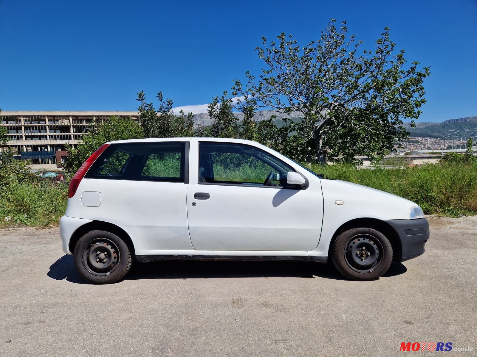 1998' Fiat Punto 55 photo #3