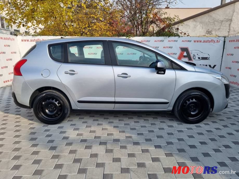 2011' Peugeot 3008 1,6 Hdi photo #4