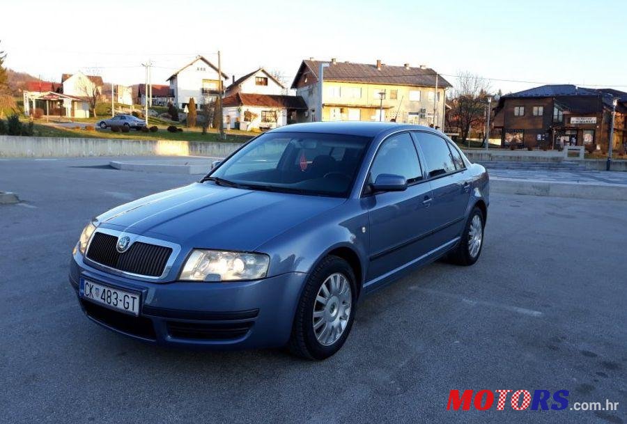 2005' Skoda Superb 1,9 Tdi Pd photo #2