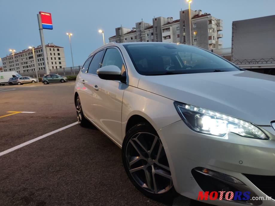 2016' Peugeot 308 Sw photo #3