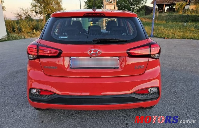 2020' Hyundai i20 1,25 photo #4