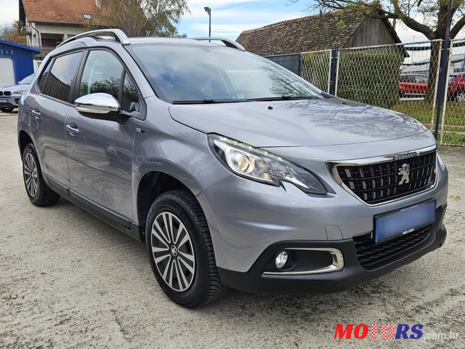 2017' Peugeot 2008 1,2 photo #2