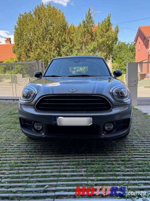 2018' MINI Countryman Mini Cooper D photo #3
