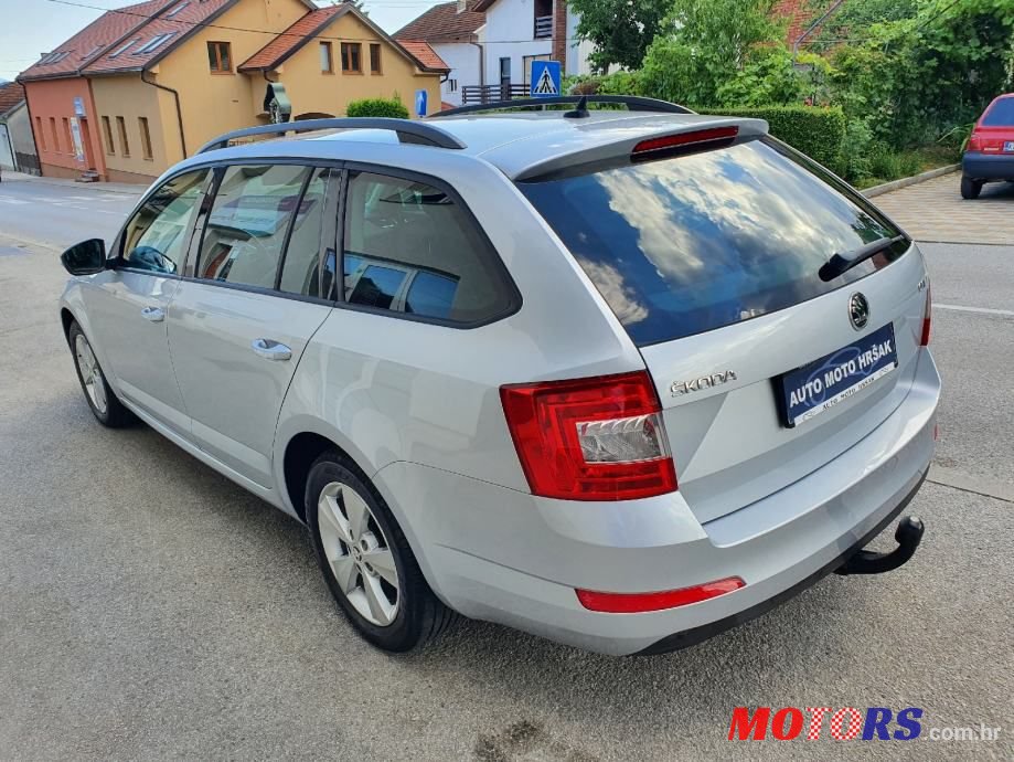 2015' Skoda Octavia Combi photo #4