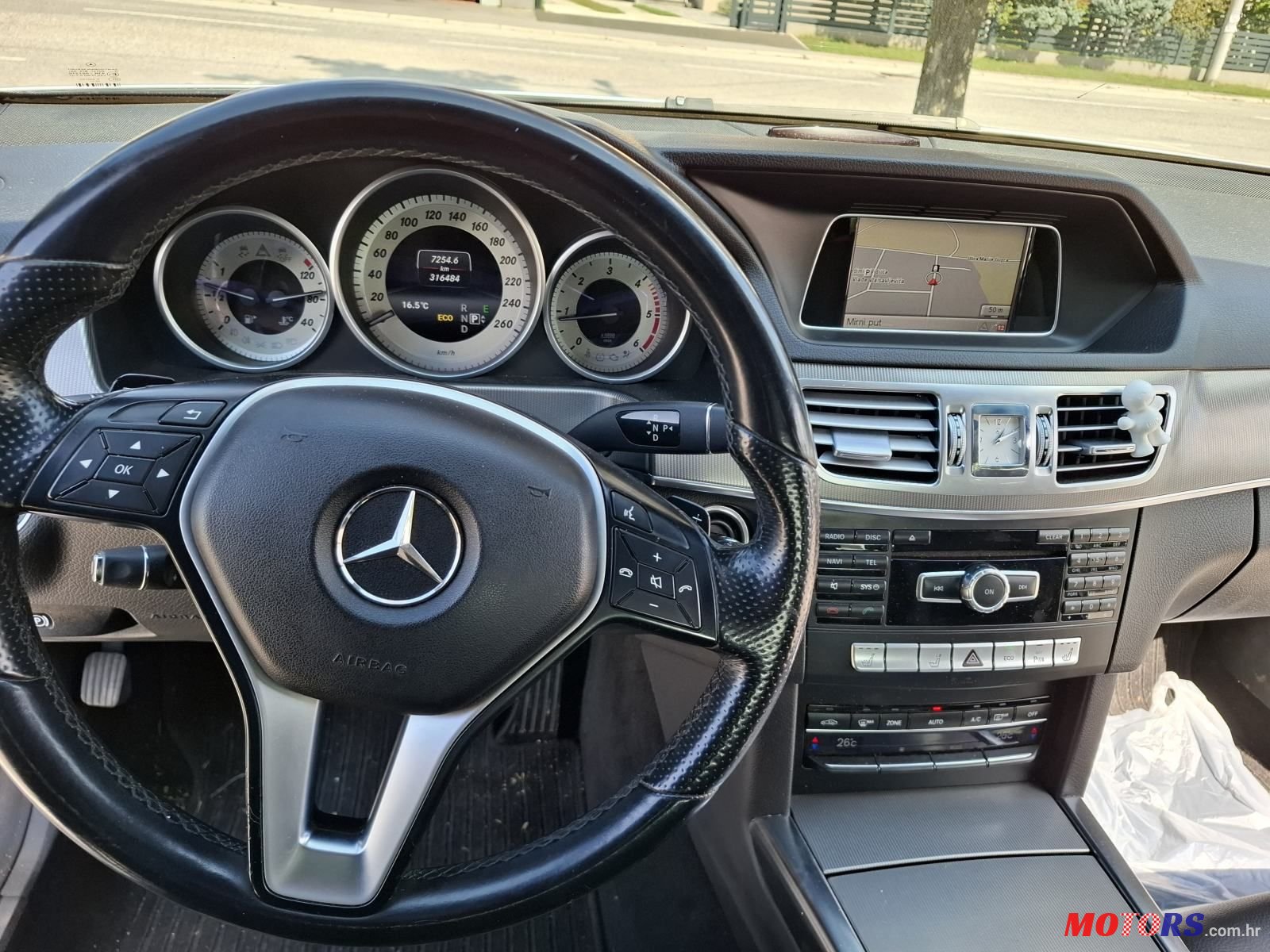 2013' Mercedes-Benz E-Klasa 250 Cdi photo #5