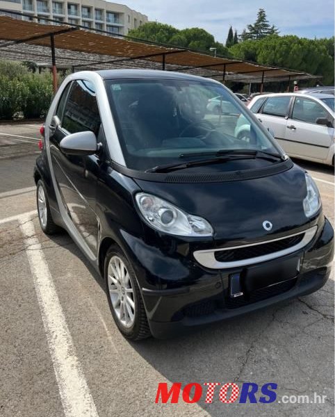 2009' Smart Fortwo Coupe Pure Softip photo #1