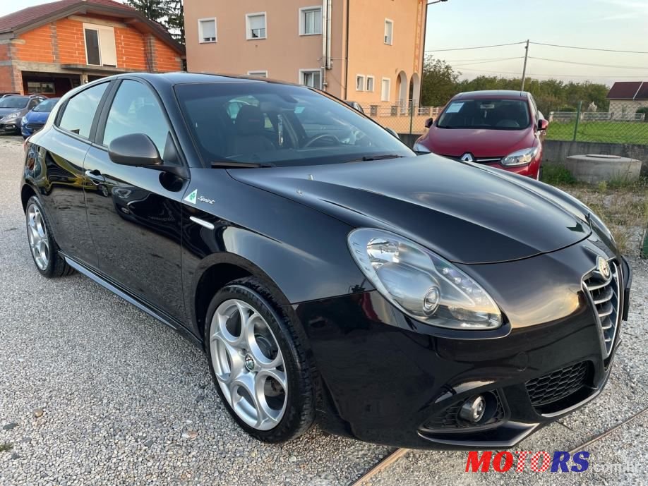 2016' Alfa Romeo Giulietta 2,0 photo #3