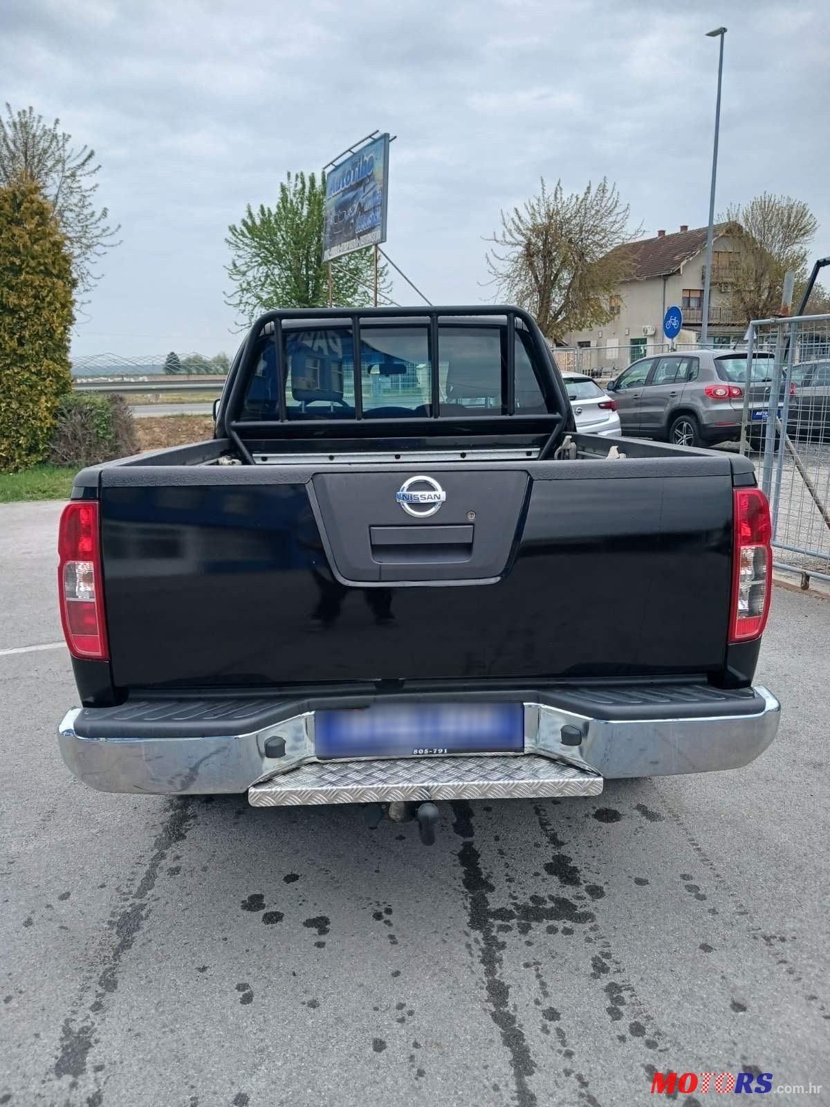 2011' Nissan Navara 2.5 D photo #4