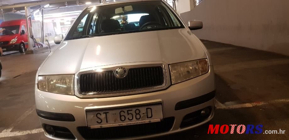 2007' Skoda Fabia Combi photo #2