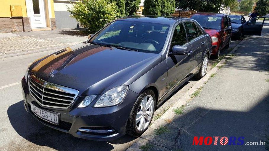 2011' Mercedes-Benz E-Klasa 220 Cdi photo #3
