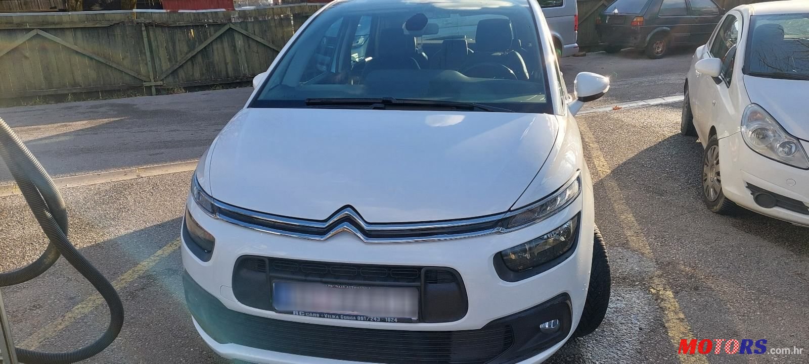 2017' Citroen C4 Picasso Bluehdi 120 photo #2