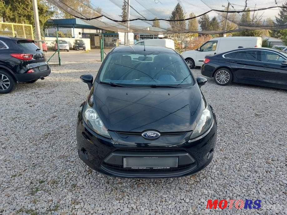 2009' Ford Fiesta 1,6 photo #2
