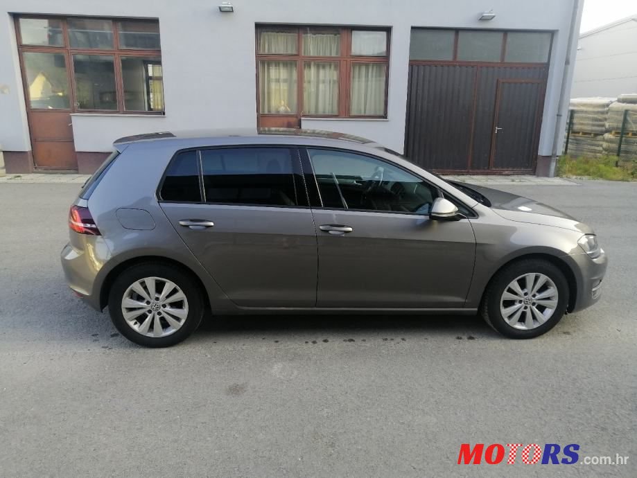 2015' Volkswagen Golf 7 photo #2