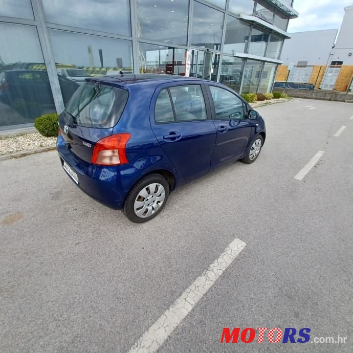 2006' Toyota Yaris 1,3 Vvt-I photo #5