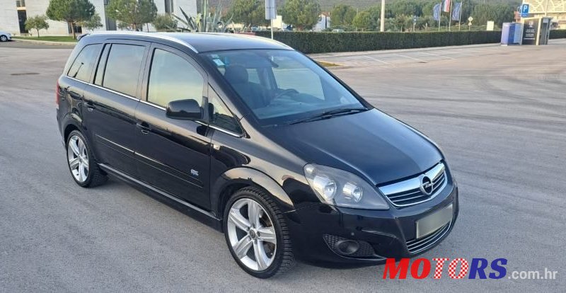 2011' Opel Zafira 1,7 Cdti photo #2