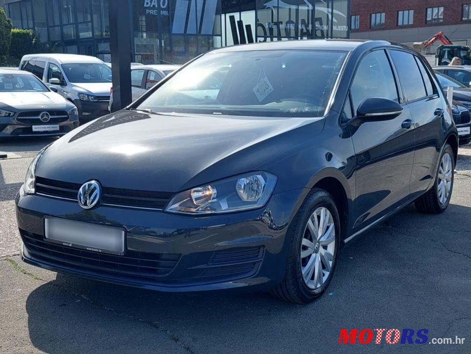 2017' Volkswagen Golf VII photo #2