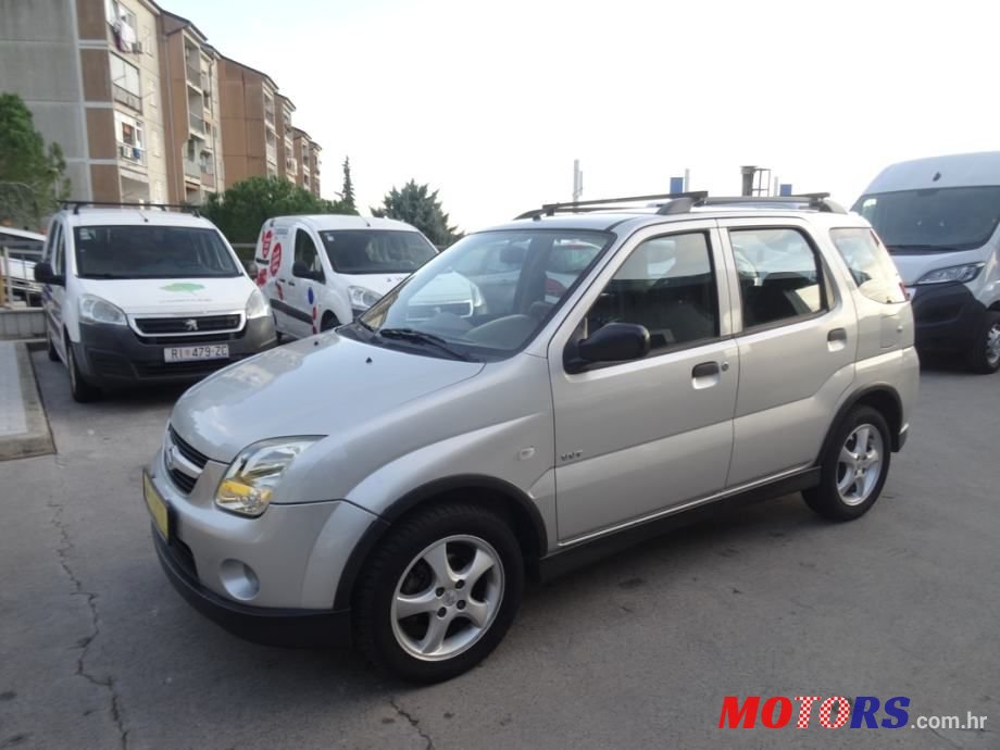 2006' Suzuki Ignis photo #5