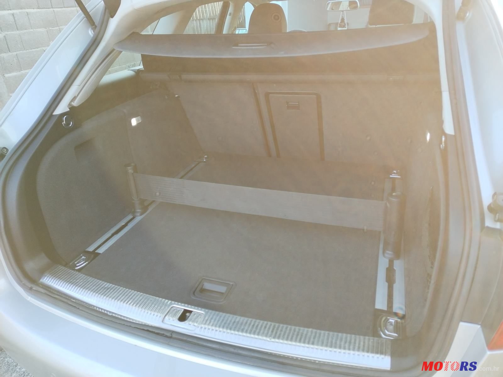 2010' Audi A4 Avant photo #5