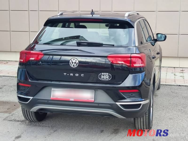 2020' Volkswagen T-Roc 1.6 Tdi Style photo #2
