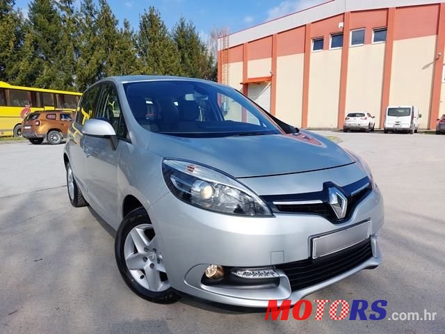 2014' Renault Scenic photo #2