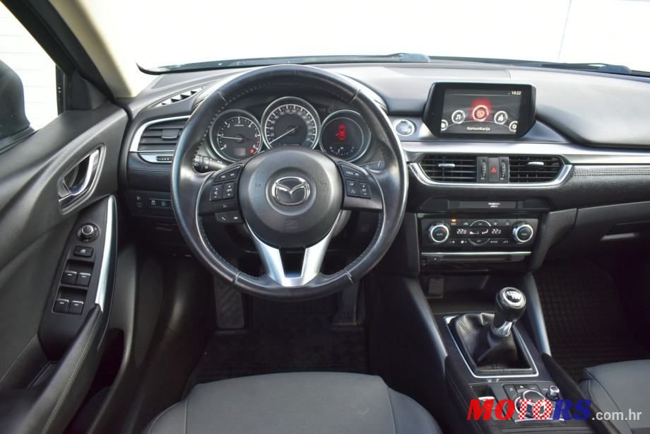 2016' Mazda 6 2.2D Skyactive photo #4