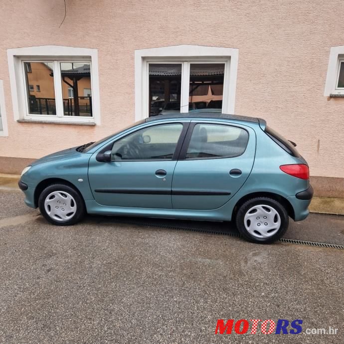 2003' Peugeot 206 photo #6