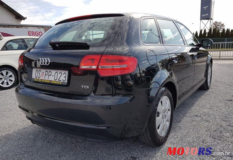 2011' Audi A3 1,6 Tdi photo #2