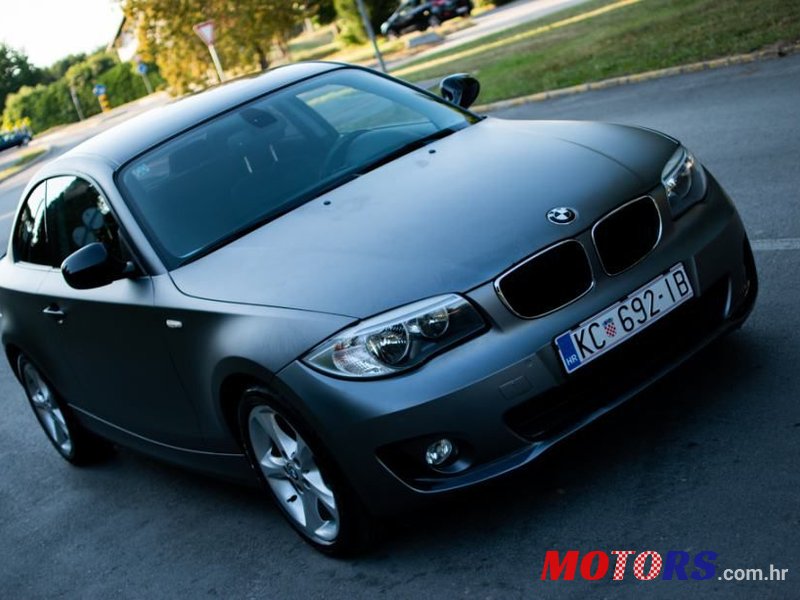 2012' BMW Serija 1 118D photo #3