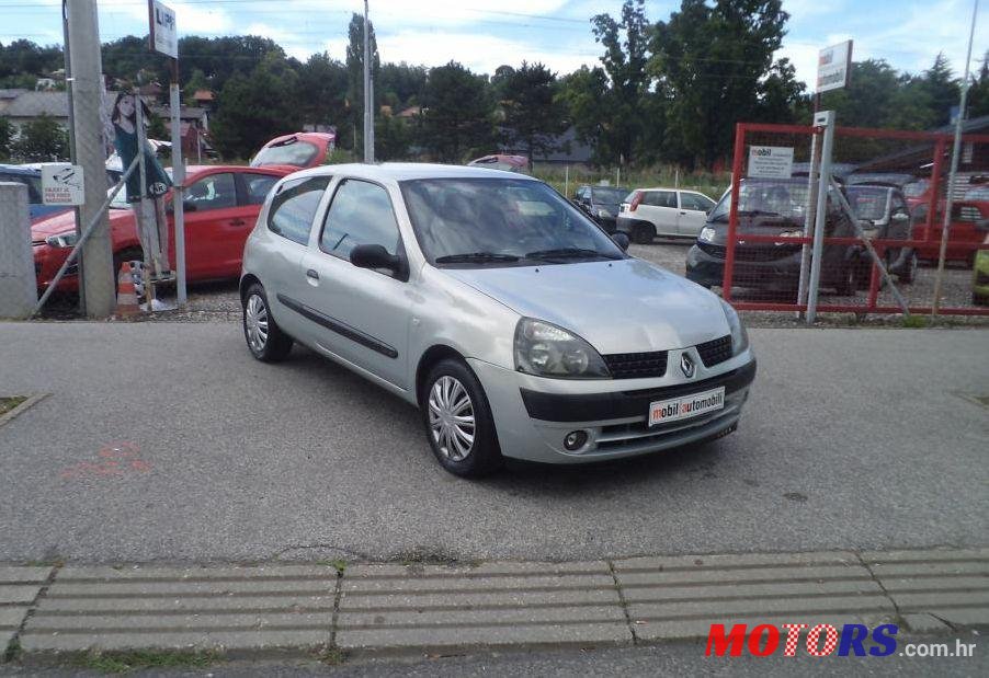 2003' Renault Clio 1,4 16V photo #1