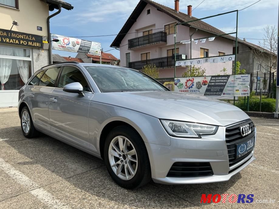 2016' Audi A4 Avant photo #2