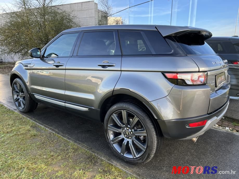 2015' Land Rover Range Rover Evoque photo #3