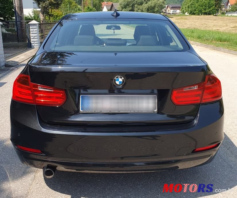 2012' BMW Serija 3 318D photo #5