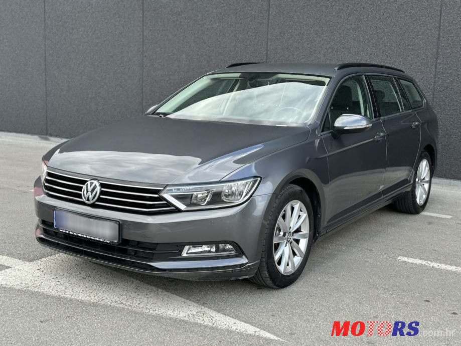 2015' Volkswagen Passat Variant photo #1