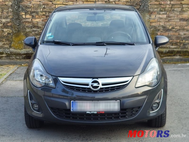 2014' Opel Corsa 1.3 Cdti photo #2