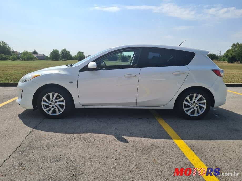 2012' Mazda 3 Sport photo #5